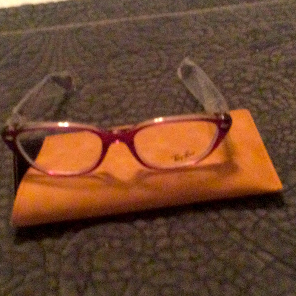 NEW RayBang,  crystal purple , very nice for different occasion.